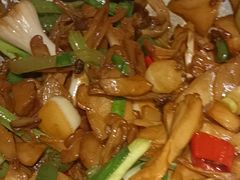-卢大鲜鱼头捞饭(美利广场店)