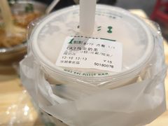 -柳州肥姨妈大骨螺蛳粉(曹路店)