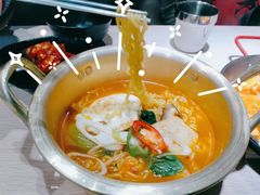 辛拉面-文成焕·家族韩式餐厅