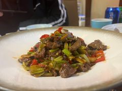 -魏铭鱼头捞饭(晋阳路店)