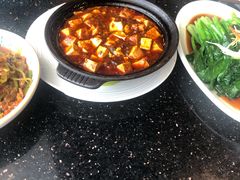 -咪咪川菜(长乐西路店)