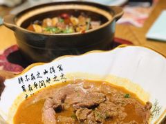 -黄泥岗·地道湖北菜(奥特莱斯店)