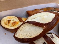 -汉柏麦香德国面包房(海信店)