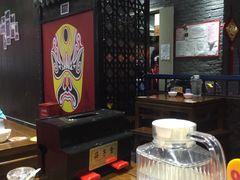 -张氏宽窄巷成都名小吃(茂业百货华强北店)