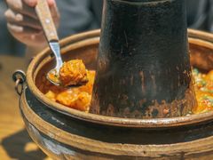 铜锅油焖鸡-一坐一忘云南菜(嘉里中心店)