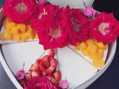 初见吾心鲜花千层蛋糕-艾加柒克蛋糕茶歇甜品台(春熙路店)