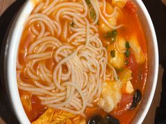 -渝是乎酸菜鱼(龙旗购物中心店)