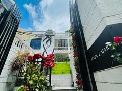 -Mark&Mars Restaurant