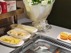 -海底捞火锅(新松江路生日主题店)