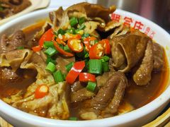 -贤合庄卤味火锅(安吉万达店)