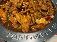 -胖哥俩肉蟹煲(杭州大厦中央广场店)