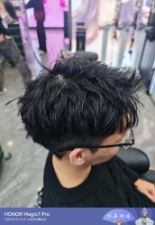 -藤野造型烫染·漂发