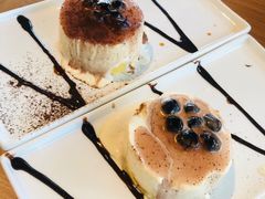 冲绳黑糖爆浆蛋糕-必胜客(东岳店)