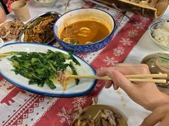 -刘姐啤酒鱼民族演艺餐厅(西街总店)