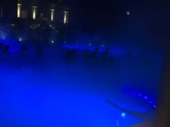 -巴斯温泉浴场