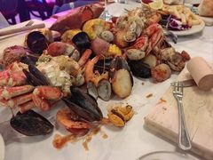 -Crab Pot Restaurant