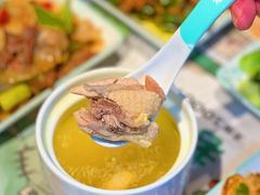 -老乡鸡(上海白玉兰广场店)