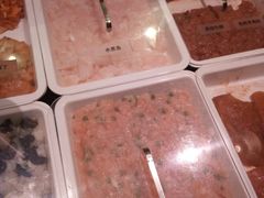 -胖东来生活广场(健康路店)