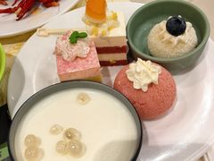 -金马门国际美食百汇(珞喻路店)