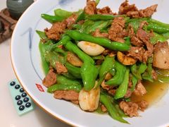 辣椒炒宁乡花猪肉-佬麻雀·剁椒鱼头(京基KK One店)