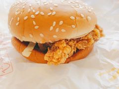麦辣鸡腿汉-麦当劳(北京上地十街餐厅店)