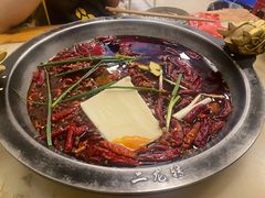 -黄潇洒老火锅(九眼桥宏济巷店)