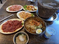 -韩风烤牛肉冷面店