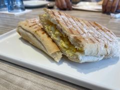 -必胜客(绿地新都会店)
