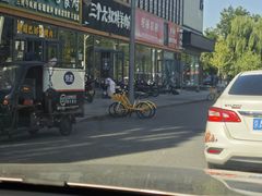 -三个大叔烤羊肉串·炭炉砂锅菜(西三旗店)