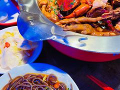 -胖哥俩肉蟹煲(虹口龙之梦店)