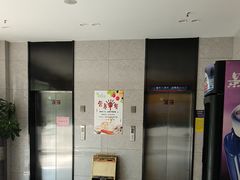 -青皮树酒店(合肥瑶海区新安江路龙岗地铁站店)