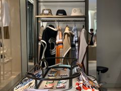 -BURBERRY(上海港汇恒隆广场店)