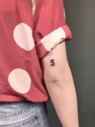 点击看大图 -729CLUB美式风格纹身店