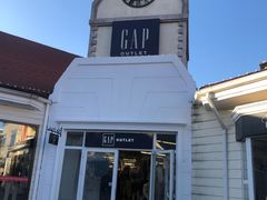 -GAP(王府井奥莱·香江小镇店)