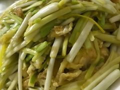 -明月食府(二区干二路店)