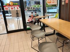 -德克士(澳德乐店)
