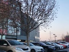 -北京华联万柳购物中心-停车场