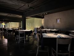 -穹六人间 people 6(岳阳路店)