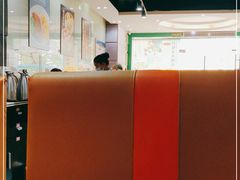 -锦园春香港茶餐厅(西海湾旗舰店)