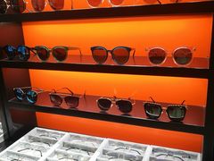 -潘多拉眼镜·蔡司依视路明月(潘家园店)