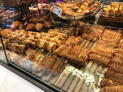 -巴黎贝甜(大宁国际商业广场店)