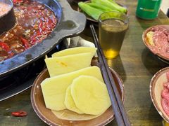 -黄潇洒老火锅(九眼桥宏济巷店)