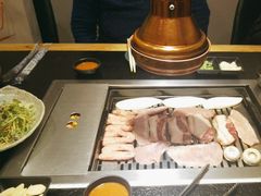 -臻牛烤肉