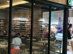 门面-星巴克臻选(华堂·新辰汇店)