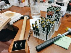 -十八字金·银饰·拼豆·开蚌DIY(魏公芳华里店)