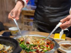 -乡土特色.冷锅鱼.牦牛肉汤锅