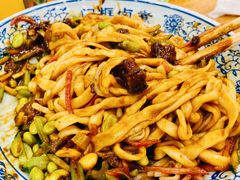 老北京炸酱面-门框胡同百年卤煮(新街口店)