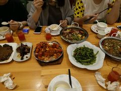 -乌镇那一年小院主题餐厅(甘泉西路店)