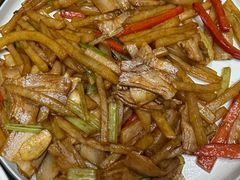 -兴芮温泉度假区