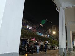 -铂尔登国际酒店(南山深圳湾口岸店)